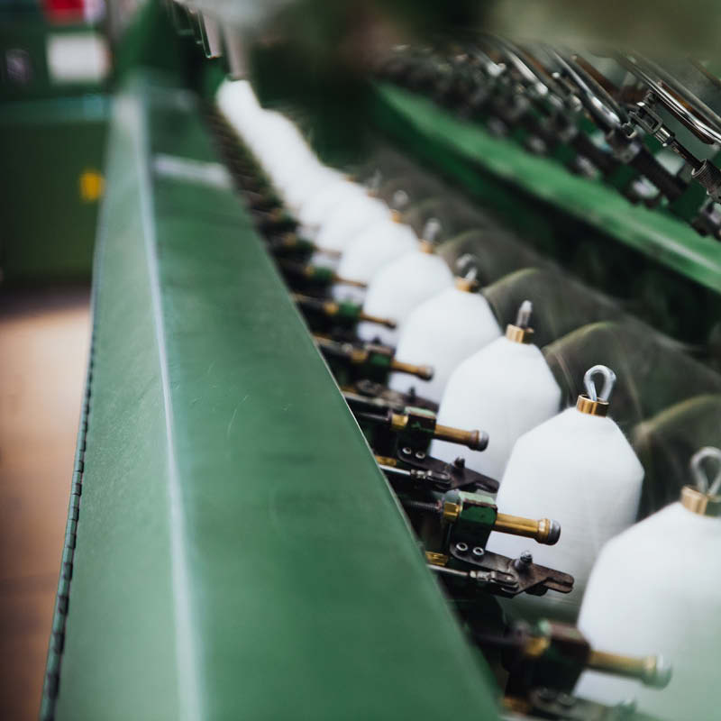 Machine de production de laine